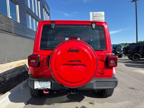 Used 2024 Jeep Wrangler Sport AWD/4WD image 4