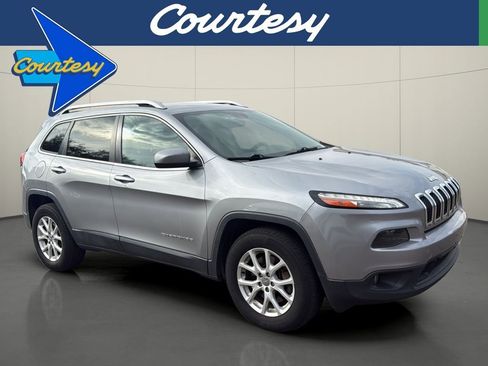 Used 2014 Jeep Cherokee Latitude image 1