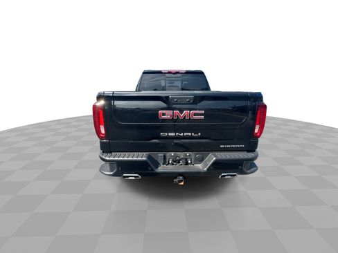Used 2024 GMC Sierra 1500 Denali w/ Technology Package AWD/4WD image 7