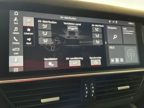 Used 2019 Porsche Cayenne S AWD/4WD image 30