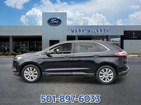 Used 2022 Ford Edge Titanium w/ Equipment Group 301A AWD/4WD image 2
