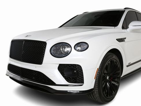 Certified 2023 Bentley Bentayga Speed image 9