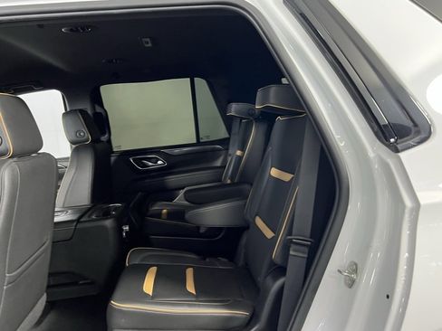 Used 2023 GMC Yukon AT4 image 25