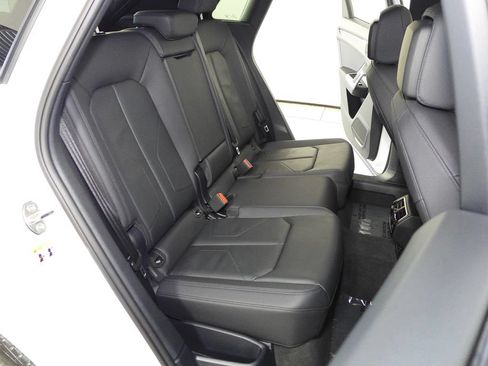 Used 2023 Audi Q3 2.0T Premium AWD/4WD image 20