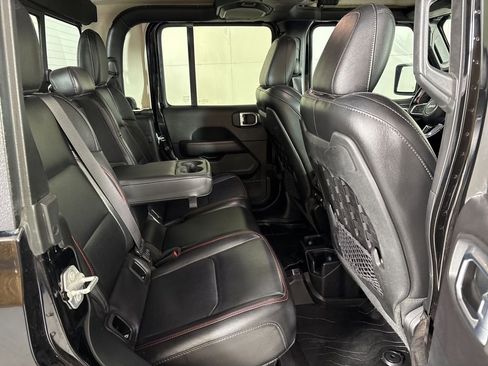 Used 2020 Jeep Gladiator Rubicon AWD/4WD image 21