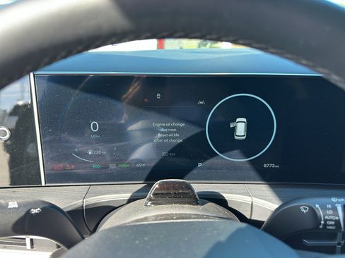 Used 2024 Hyundai Santa Fe Limited image 18