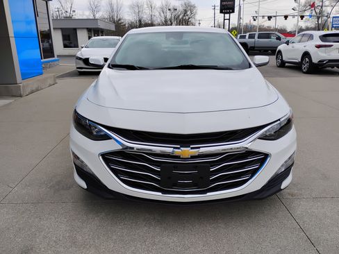 Used 2024 Chevrolet Malibu LT image 29