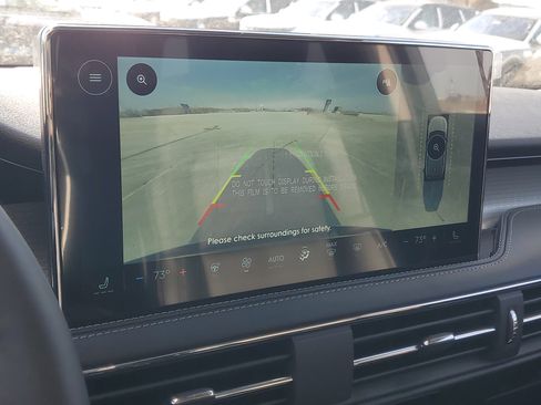 New 2026 Lincoln Corsair Premiere image 21