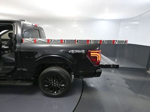 Used 2025 Ford F150 Lariat w/ Equipment Group 502A High AWD/4WD image 43