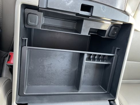 Used 2019 Chevrolet Tahoe Premier image 26