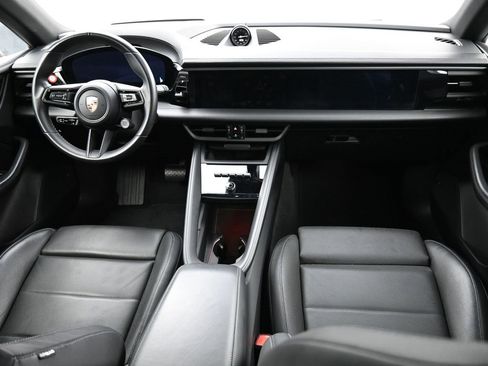 Certified 2024 Porsche Macan 4 Electric image 27