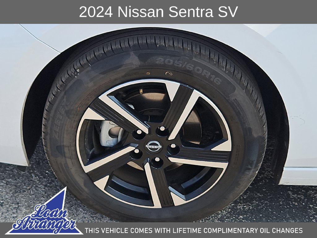Used 2024 Nissan Sentra SV FWD image 17