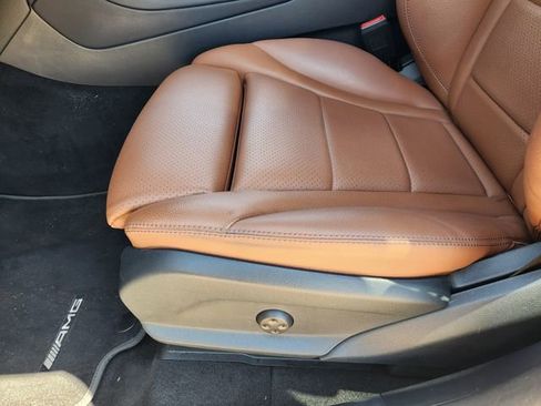 Used 2022 Mercedes-Benz GLC 300 image 24