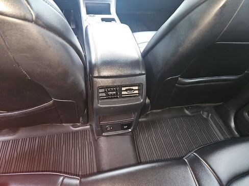 Used 2022 Ford Edge SEL w/ Convenience Package AWD/4WD image 23