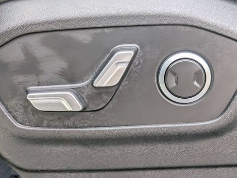Used 2025 Hyundai Santa Fe SEL AWD/4WD image 18