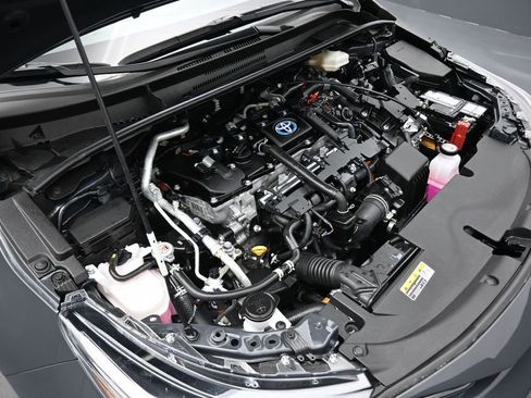 Used 2023 Toyota Corolla LE FWD image 46