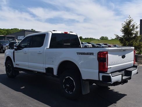 Used 2025 Ford F250 Lariat w/ Tremor Off-Road Package AWD/4WD image 2
