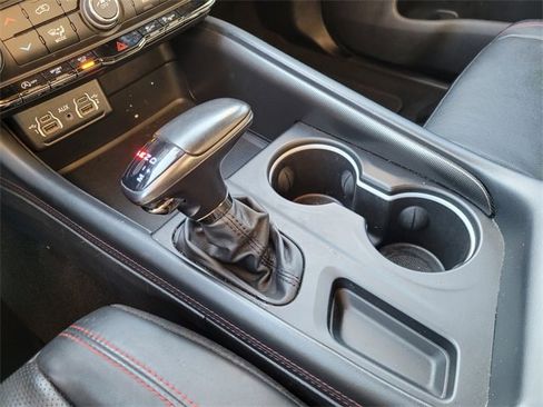 Used 2023 Dodge Durango GT image 36