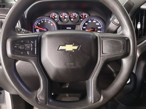 Used 2023 Chevrolet Silverado 1500 Custom AWD/4WD image 3