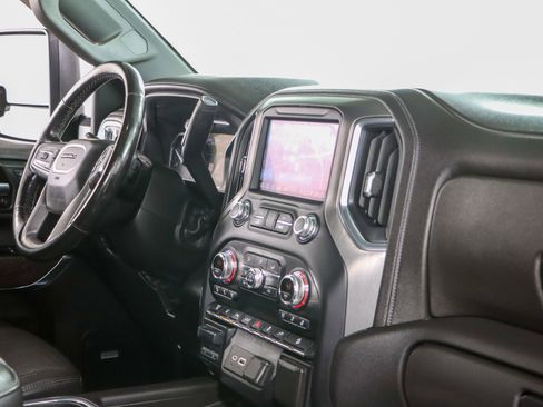Used 2022 GMC Sierra 2500 Denali w/ Technology Package image 30