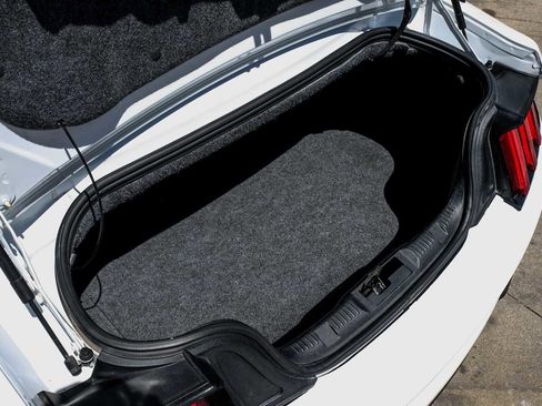 Used 2020 Ford Mustang Premium RWD image 51