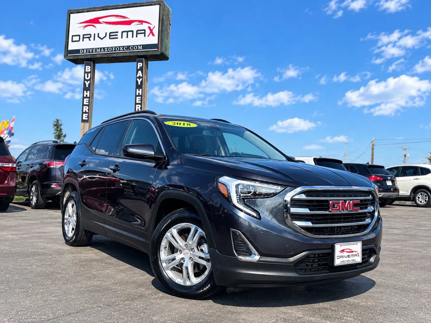 Used 2018 GMC Terrain SLE w/ Driver Convenience Package FWD image 1