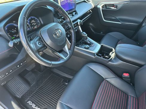 Used 2024 Toyota RAV4 XSE image 10