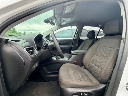 Used 2020 Chevrolet Equinox LT AWD/4WD image 9