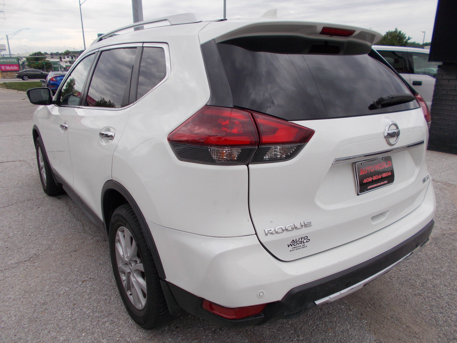 Used 2020 Nissan Rogue SV AWD/4WD image 7
