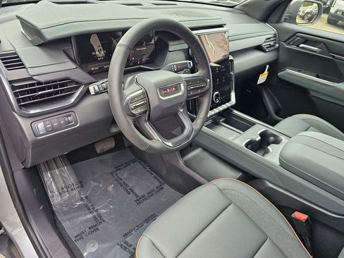 New 2026 GMC Acadia AT4 w/ Luxury Package AWD/4WD image 22