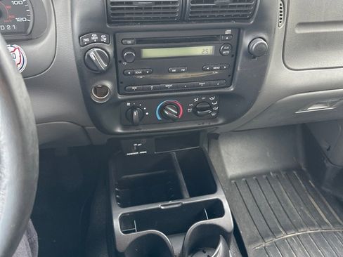 Used 2004 Ford Ranger 4x4 SuperCab image 13