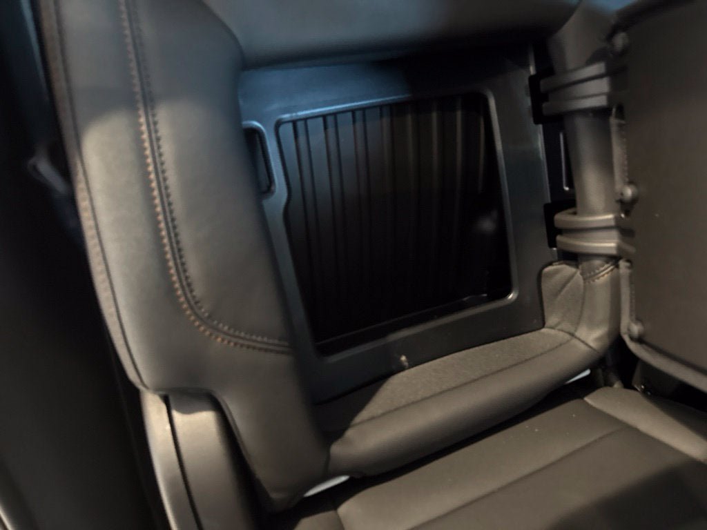 New 2026 GMC Sierra 1500 AT4 w/ AT4 Premium Package AWD/4WD image 17