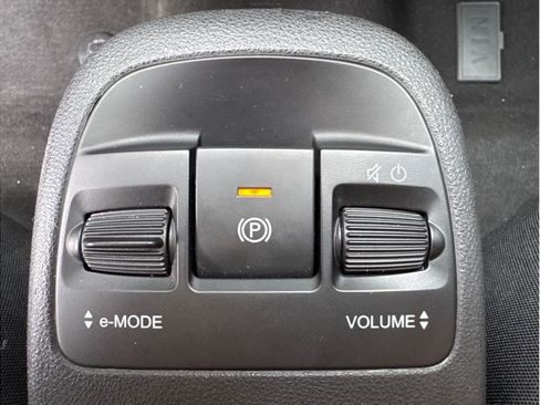 Used 2024 FIAT 500 e (RED) image 25