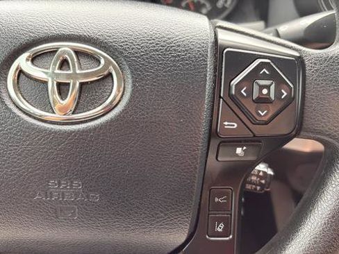 Used 2019 Toyota Tacoma SR w/ SR Convenience Package AWD/4WD image 10