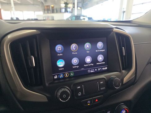 Used 2024 GMC Terrain Denali w/ Denali Premium Package AWD/4WD image 19