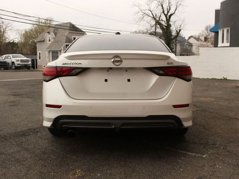 Used 2021 Nissan Sentra SR w/ SR Premium Package image 7