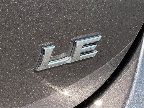 Used 2024 Toyota Camry LE w/ Convenience Package FWD image 10