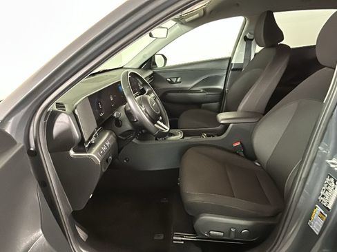 Used 2024 Hyundai Kona SEL FWD image 13