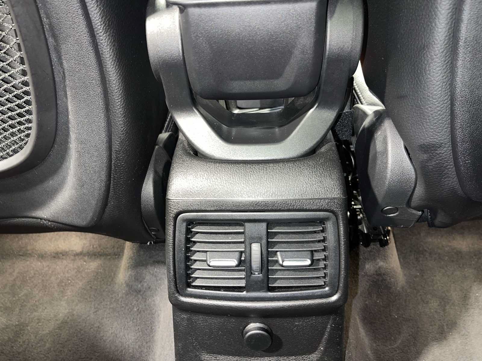 Used 2018 BMW X1 xDrive28i AWD/4WD image 25