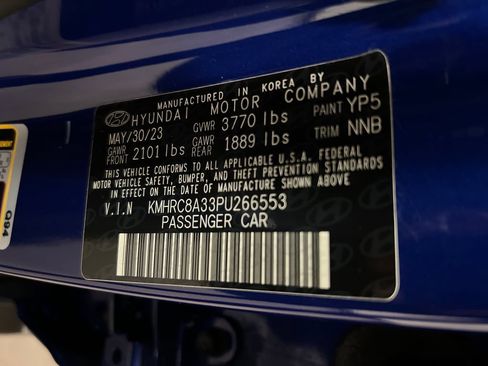 Used 2023 Hyundai Venue Limited w/ Cargo Package FWD image 32