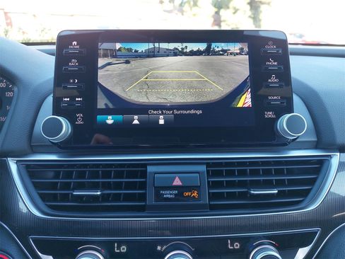 Used 2022 Honda Accord Sport image 21