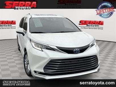 Certified 2024 Toyota Sienna Limited