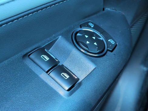 Used 2024 Ford Mustang GT Premium image 33