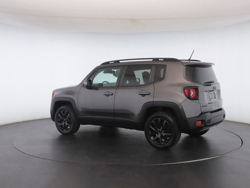 Used 2017 Jeep Renegade Altitude image 21