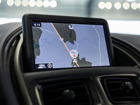 Used 2020 Aston Martin DBS Superleggera image 21