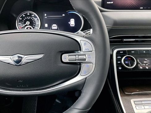 Used 2024 Genesis GV80 3.5T image 26