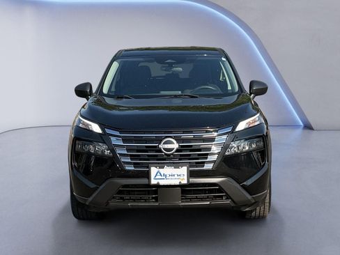 Used 2024 Nissan Rogue S AWD/4WD image 8
