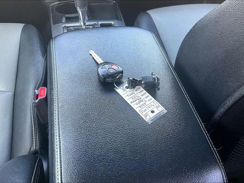 Used 2018 Toyota 4Runner SR5 Premium image 14