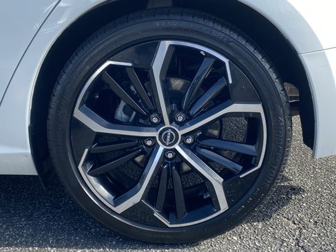 Used 2025 Nissan Altima 2.5 SR image 7