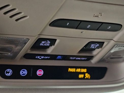 Used 2020 GMC Acadia Denali w/ Technology Package image 34